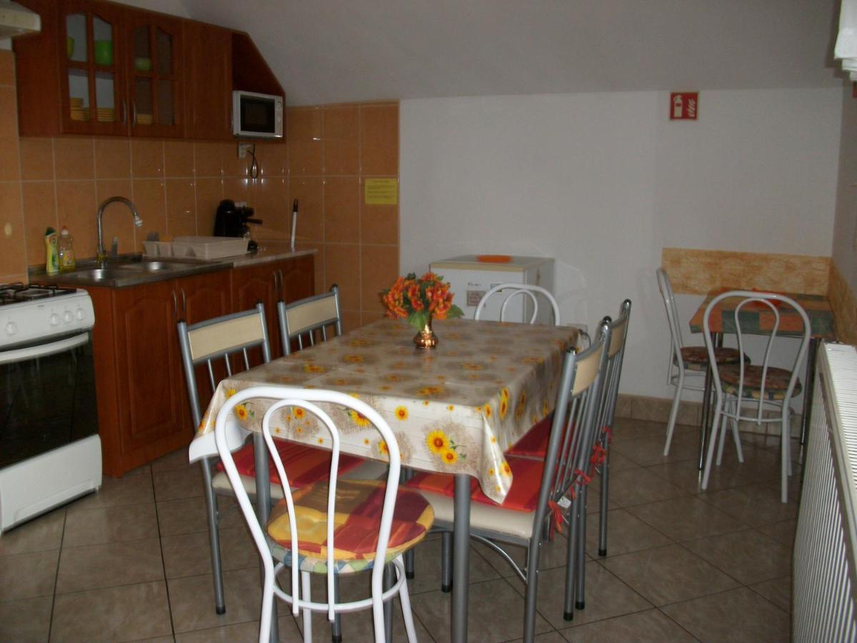 Éden Vendégház Miskolc Exterior foto
