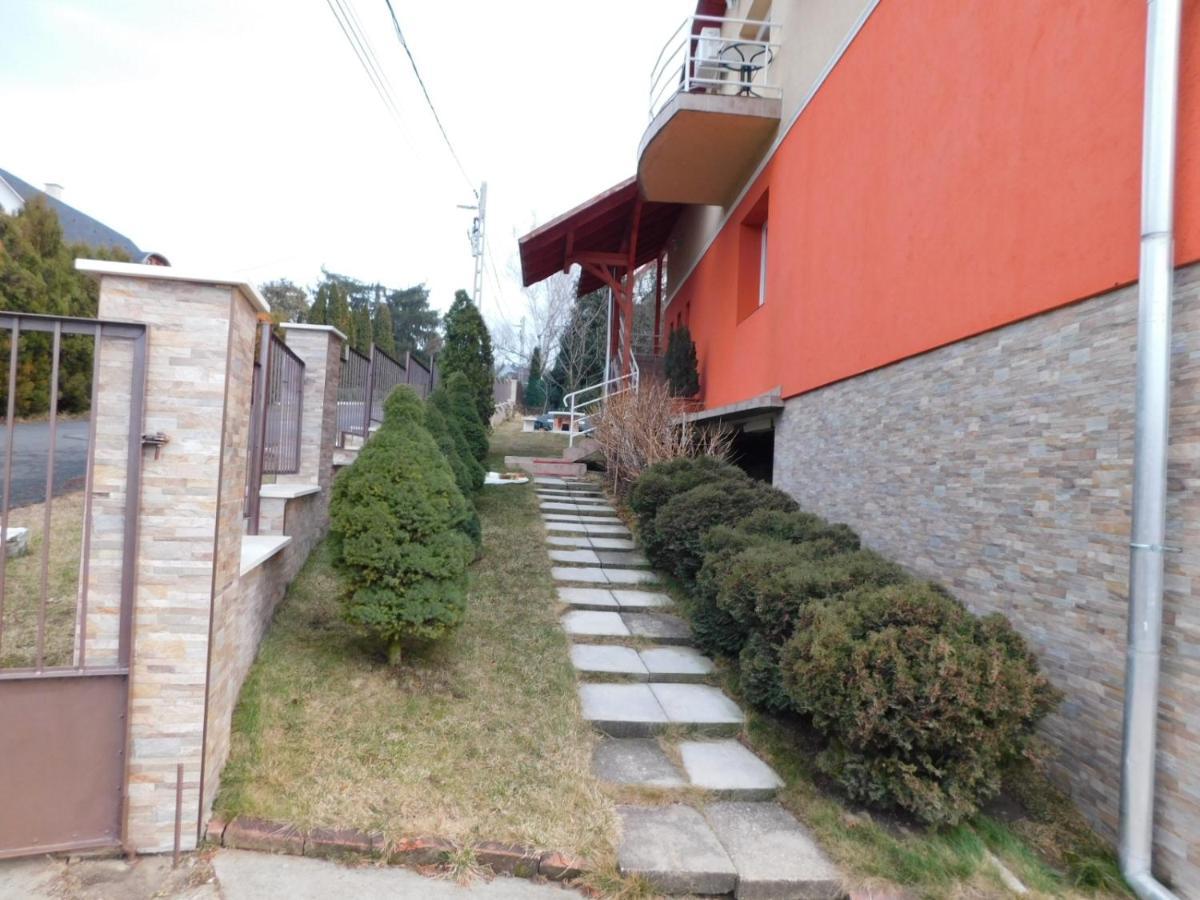 Éden Vendégház Miskolc Exterior foto