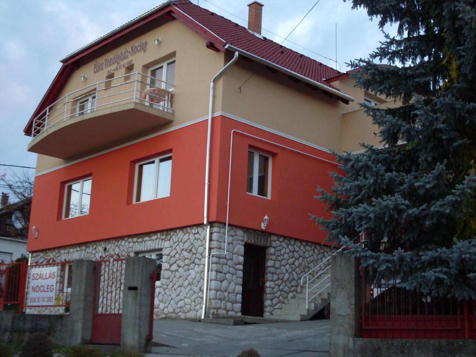 Éden Vendégház Miskolc Exterior foto